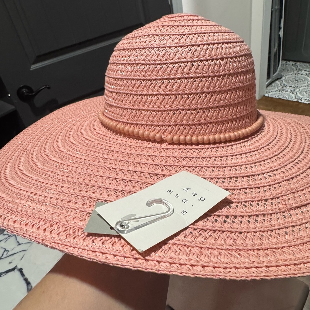 women’s large brim sun hat